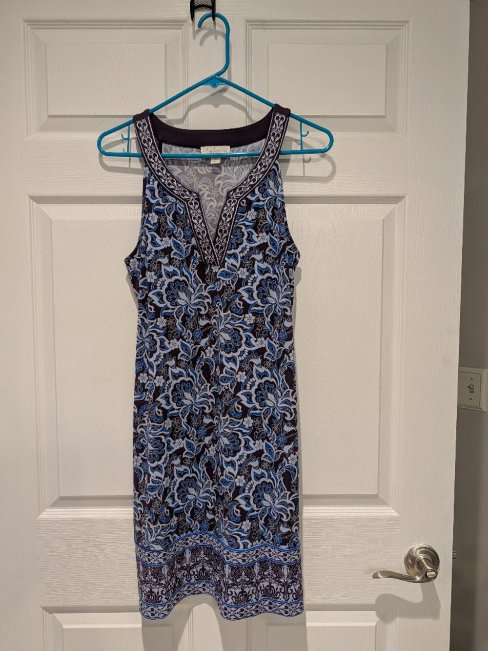 Magnolia Grace Petite Blue Floral Embroidered Dress (PM)